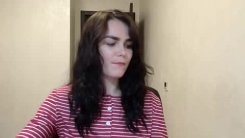 Linda online show from October 9, 2025, 7:23 pm