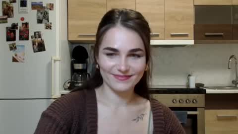 Linda online show from October 23, 2025, 5:01 pm