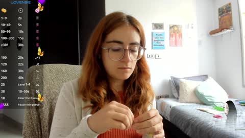 Snapshot of linda_giggle chatting on December 3, 2024, 1:21 pm Giggles online show from December 3, 2024, 1:21 pm