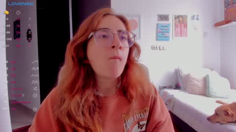 Snapshot of linda_giggle chatting on January 8, 2025, 1:41 pm Giggles online show from January 8, 2025, 1:41 pm