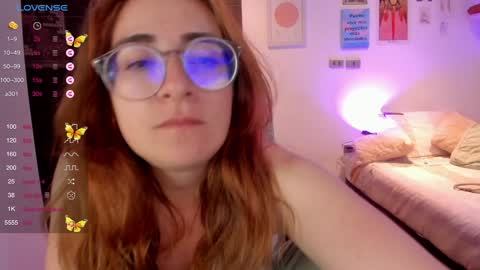 Snapshot of linda_giggle chatting on February 2, 2025, 1:45 am Giggles online show from February 2, 2025, 1:45 am