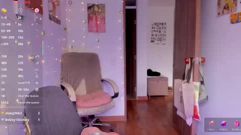 Snapshot of linda_giggle chatting on September 24, 2025, 2:09 pm Giggles online show from September 24, 2025, 2:09 pm