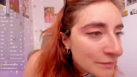 Snapshot of linda_giggle chatting on October 7, 2025, 3:53 pm Giggles online show from October 7, 2025, 3:53 pm