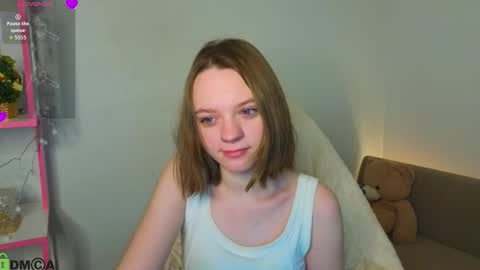 Snapshot of lindaa_bell chatting on February 13, 2026, 1:12 am My real name is Olivia online show from February 13, 2026, 1:12 am