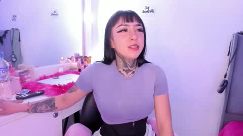 linda miller online show from December 4, 2025, 2:10 am