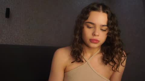 Linda online show from April 30, 2026, 1:06 pm