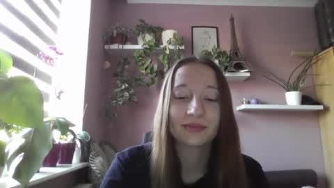 Snapshot of lindaamore chatting on September 9, 2025, 6:13 am LindaAmore online show from September 9, 2025, 6:13 am