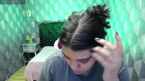 Snapshot of lindabreexlove chatting on December 24, 2024, 5:05 am online show from December 24, 2024, 5:05 am