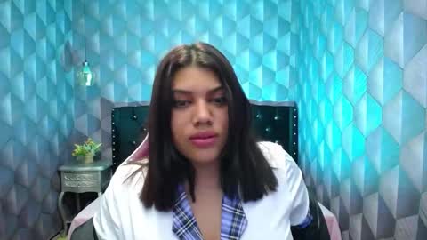 Snapshot of lindabreexlove chatting on January 8, 2025, 8:06 am online show from January 8, 2025, 8:06 am