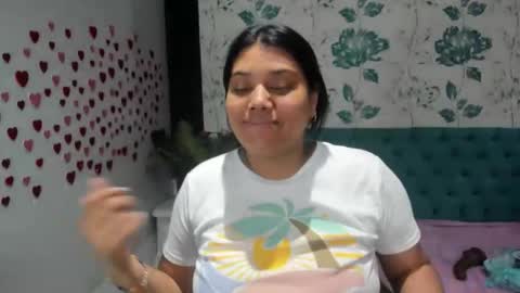 Snapshot of lindabreexlove chatting on January 27, 2025, 9:55 pm online show from January 27, 2025, 9:55 pm