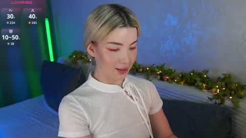 Snapshot of lindathackerr chatting on August 7, 2026, 4:25 am Linda online show from August 7, 2026, 4:25 am