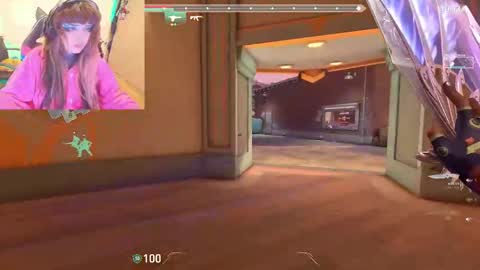 CatalinaANIDEA     online show from February 24, 2025, 3:02 am