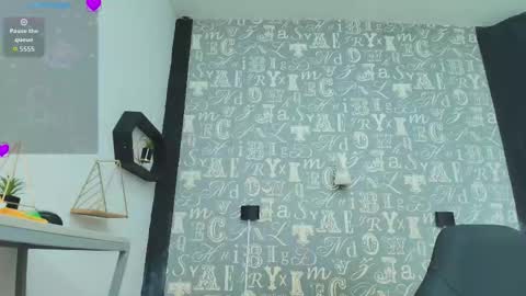  Lindsey  online show from December 5, 2025, 12:14 pm