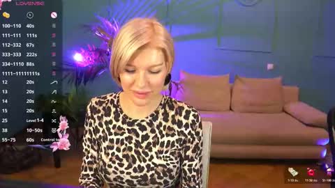 Snapshot of lindsi_luvviv chatting on February 7, 2026, 4:11 pm lindsi_luvviv online show from February 7, 2026, 4:11 pm