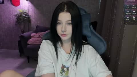 Lina online show from February 18, 2026, 8:54 am