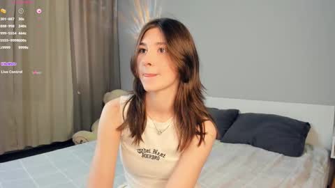Snapshot of linistar chatting on September 11, 2025, 7:08 am Lina online show from September 11, 2025, 7:08 am