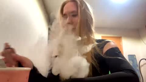 Rose online show from February 22, 2026, 7:34 pm