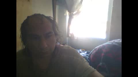 Snapshot of linseyyy chatting on January 17, 2025, 7:05 pm belledelfyyy online show from January 17, 2025, 7:05 pm