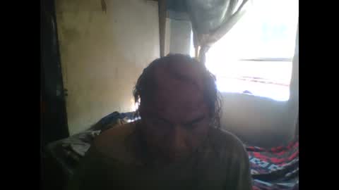 Snapshot of linseyyy chatting on January 23, 2025, 8:24 pm belledelfyyy online show from January 23, 2025, 8:24 pm