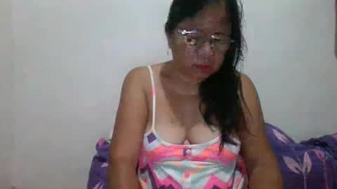 linzy164236 online show from October 13, 2025, 7:47 pm