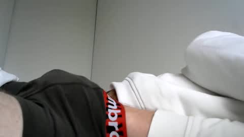 Snapshot of lion2662 chatting on January 3, 2025, 1:47 pm lion2662 online show from January 3, 2025, 1:47 pm