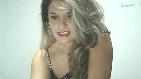 Snapshot of lionessmom chatting on October 24, 2025, 1:57 am lionessmom online show from October 24, 2025, 1:57 am