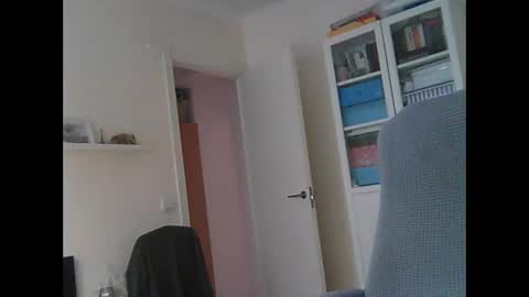 liongr69 online show from December 1, 2025, 3:06 pm