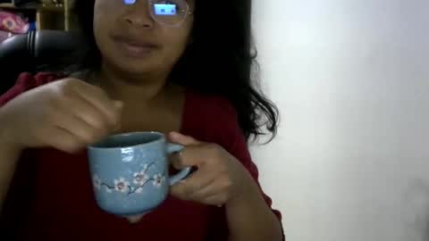 Liora selenex online show from May 24, 2026, 3:22 am