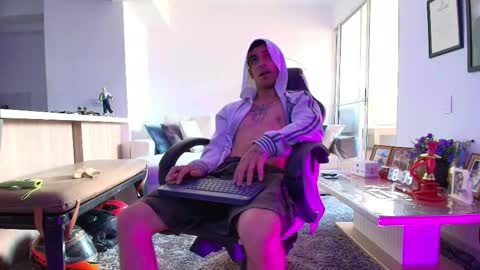 Lior Vante online show from February 9, 2026, 9:41 pm