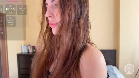 Snapshot of lipsylolly chatting on May 25, 2026, 10:54 am lipsylolly online show from May 25, 2026, 10:54 am
