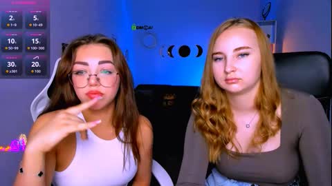 Snapshot of lira_lune chatting on September 15, 2025, 12:16 pm lira li online show from September 15, 2025, 12:16 pm