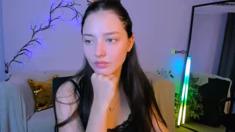 Snapshot of lira_lune chatting on September 16, 2025, 5:30 am lira li online show from September 16, 2025, 5:30 am