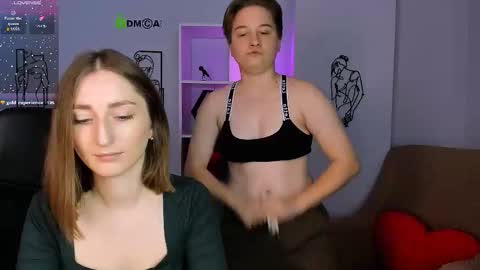 Snapshot of lira_lune chatting on October 3, 2025, 7:16 am lira li online show from October 3, 2025, 7:16 am