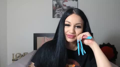 Lisa online show from December 12, 2024, 9:15 pm