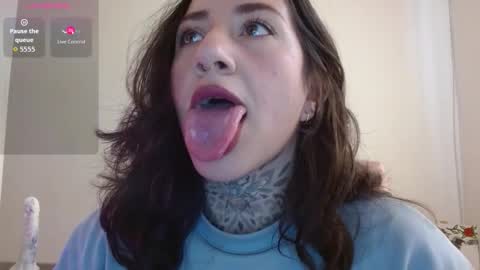 Lisa online show from December 20, 2025, 8:05 pm