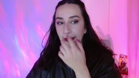 Lisa online show from February 17, 2026, 1:46 am