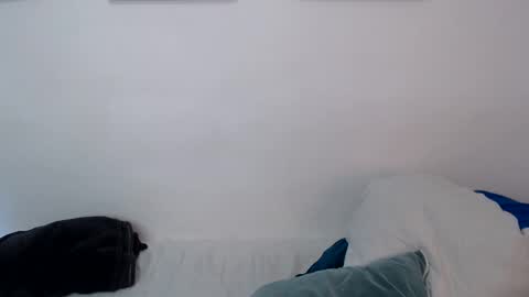 Snapshot of lisa_jenn chatting on December 18, 2024, 12:21 am Lisa online show from December 18, 2024, 12:21 am