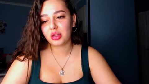 lisa_lady_golden online show from October 15, 2025, 5:24 pm