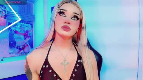 lisa_sparkleee online show from April 11, 2026, 12:37 am