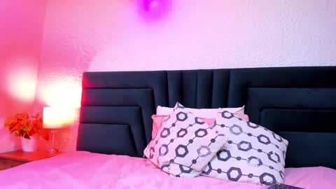 lisa white  online show from March 21, 2026, 8:19 am