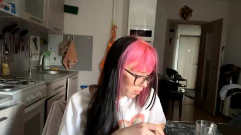 Aileen online show from May 31, 2026, 7:48 am
