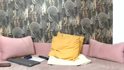 Lisa Grand online show from May 16, 2026, 4:50 pm