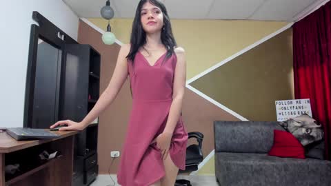 Lisa Gray Independent Model online show from December 7, 2024, 8:49 pm