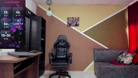 Lisa Gray Independent Model online show from February 10, 2025, 8:21 pm