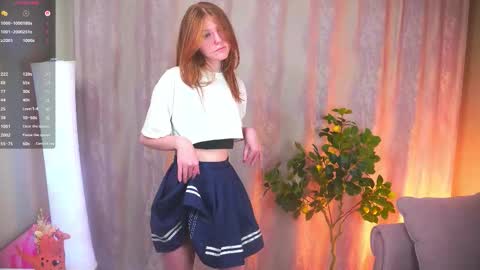 Snapshot of lisagriswell chatting on November 27, 2025, 4:09 pm Molly online show from November 27, 2025, 4:09 pm