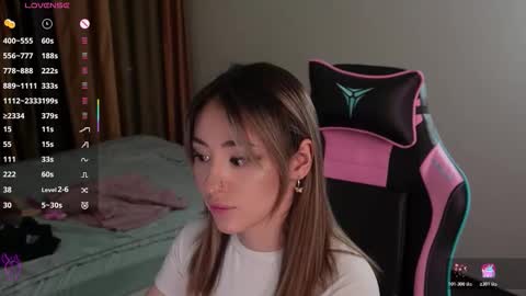 Snapshot of lisamayson chatting on October 31, 2025, 3:13 pm LISA online show from October 31, 2025, 3:13 pm