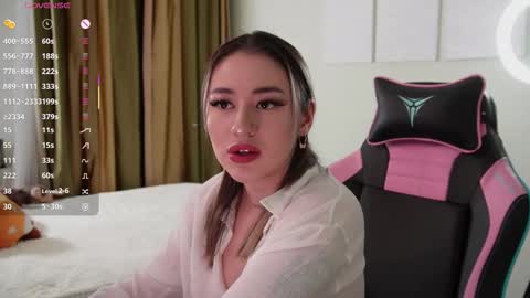 Snapshot of lisamayson chatting on December 3, 2025, 5:44 pm LISA online show from December 3, 2025, 5:44 pm