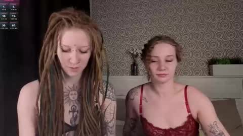 Snapshot of lisanelsona chatting on February 13, 2026, 1:45 am Hello our names are Kate and Alice this is our first day here. online show from February 13, 2026, 1:45 am