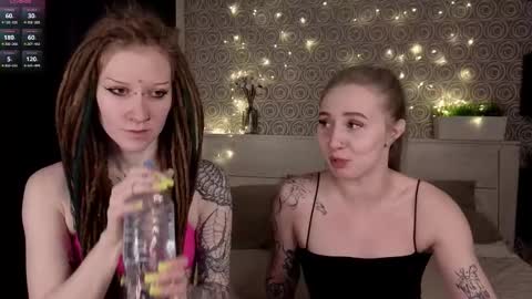 Snapshot of lisanelsona chatting on February 19, 2026, 1:12 am Hello our names are Kate and Alice this is our first day here. online show from February 19, 2026, 1:12 am