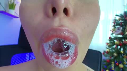 Lisbet online show from January 12, 2025, 6:27 pm